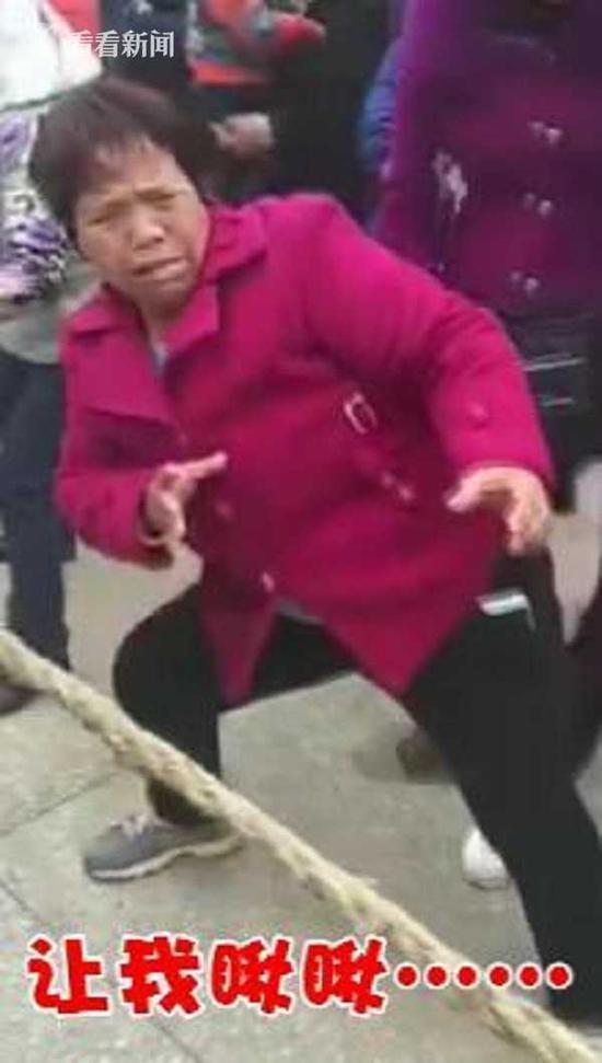 外国大妈 特警表情包,表情包风潮席卷全球