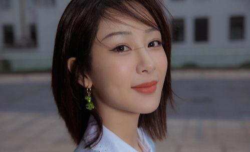 杨紫的照片,光影中的青春女神